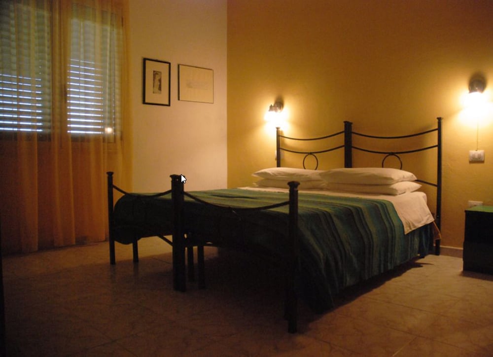 Double or Twin Room photo 1