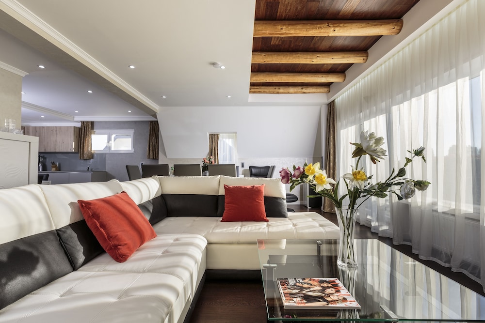 Grand Apartment, 2 Bedrooms