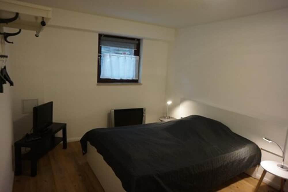 Apartment photo 3