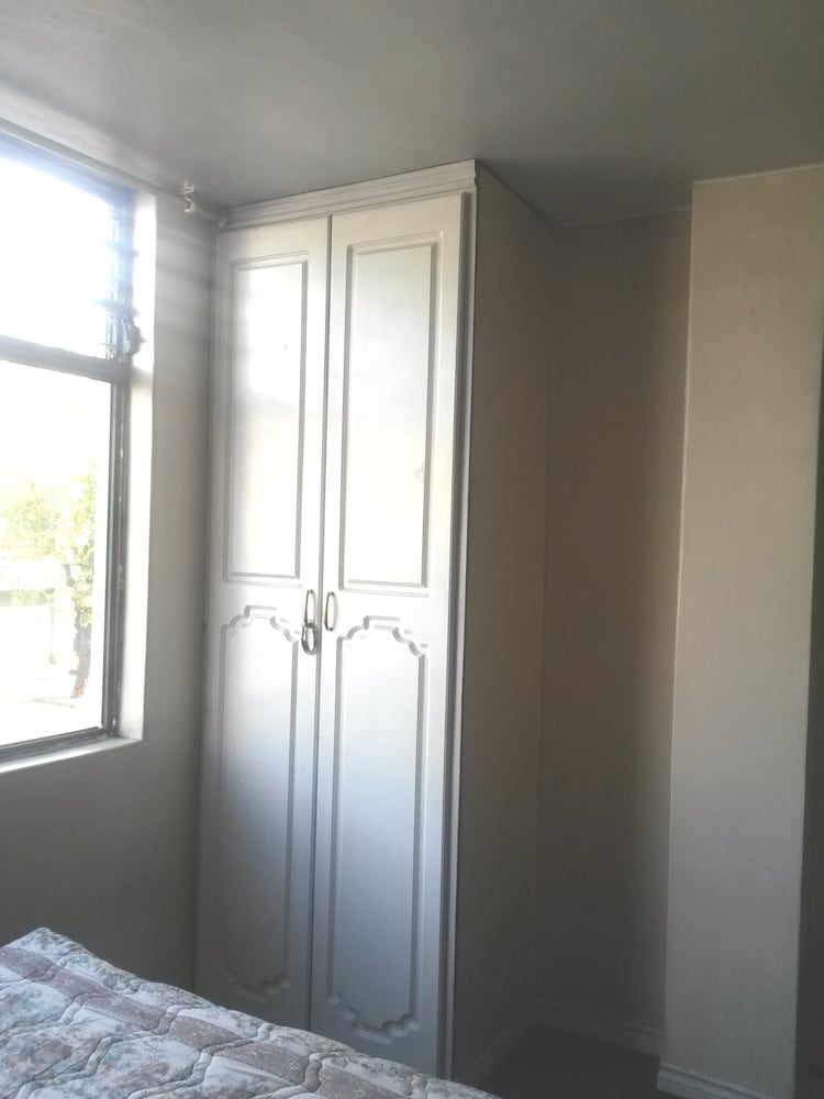 Standard Twin Room photo 3