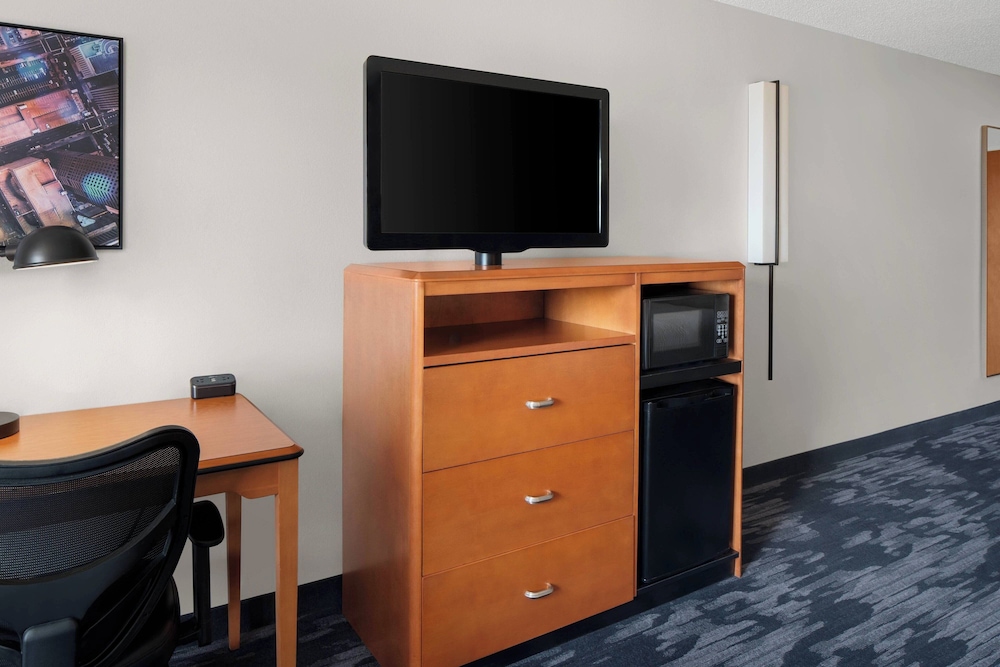 Room, Multiple Beds - Photo 3