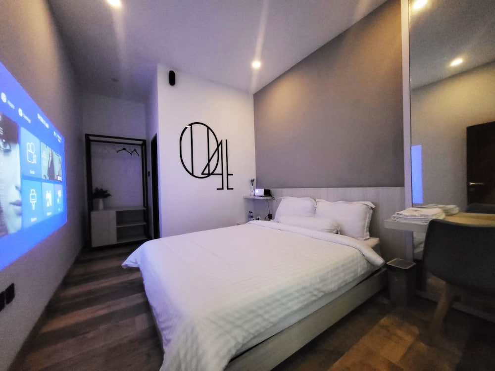 Double Room, 1 Queen Bed, Non Smoking, Garden View - Photo 11