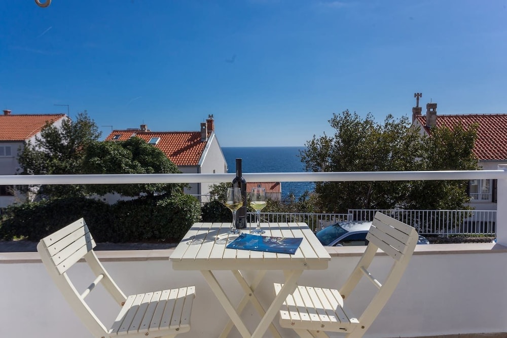 Classic Studio, Balcony, Sea View