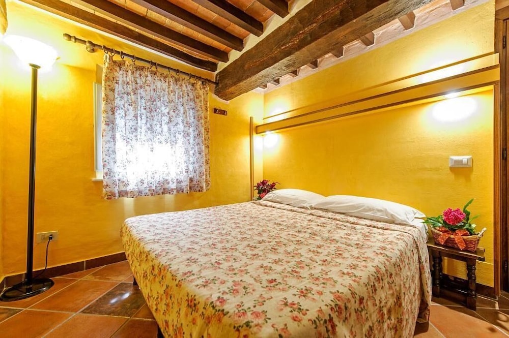 Romantic Room