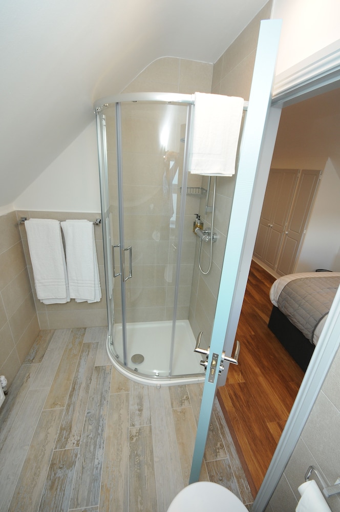 Deluxe Triple Room - Photo 5