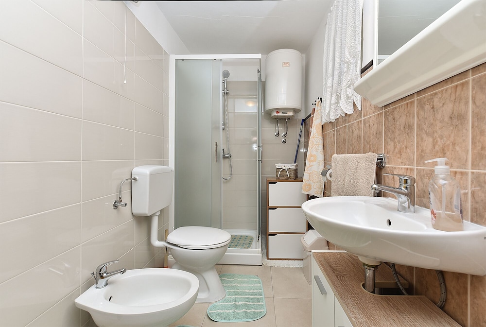 Standard House, 3 Bedrooms (0258) photo 3