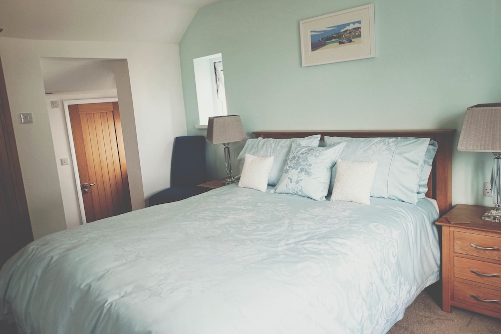 Deluxe Double Room (Room 1)