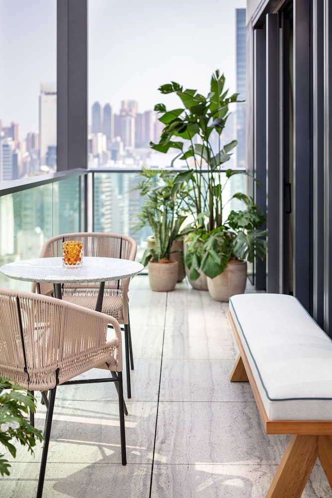 The Library Suite with Terrace