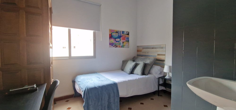 Habitación Individual Básica, Vista a la Ciudad