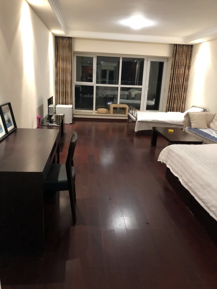 Family Room, 2 Queen Beds photo 3