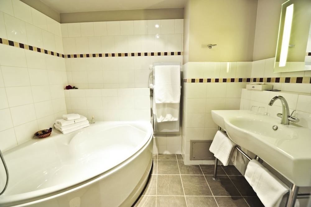 Privilege Triple Room