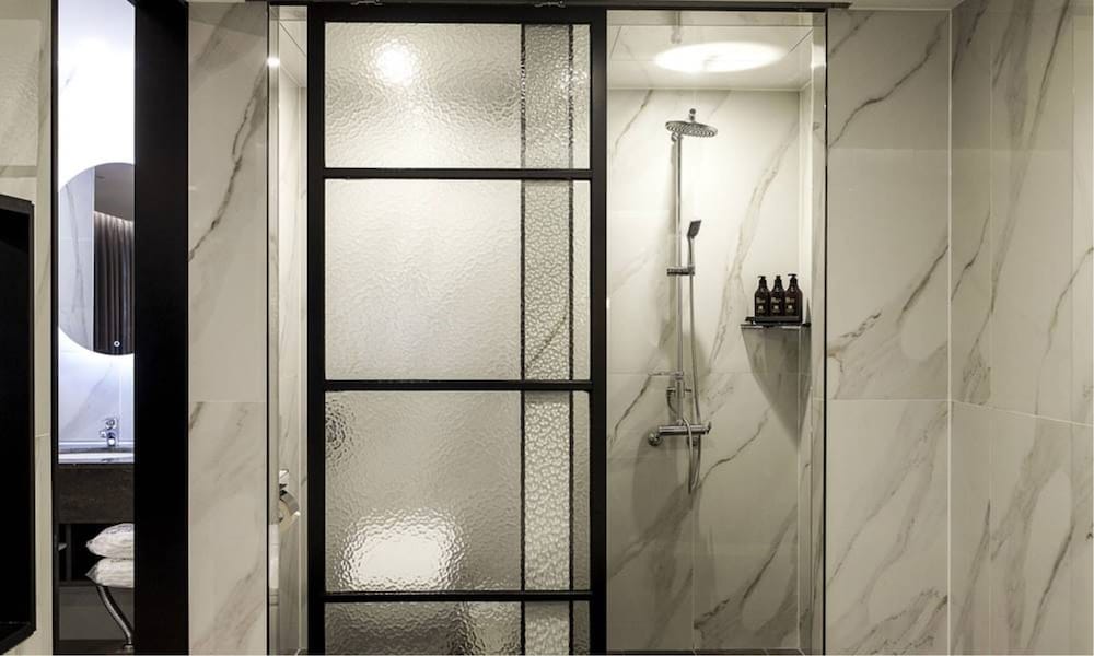 Suite - Photo 5