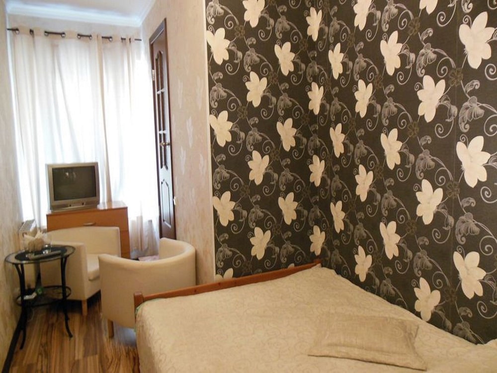 Economy Double Room photo 1