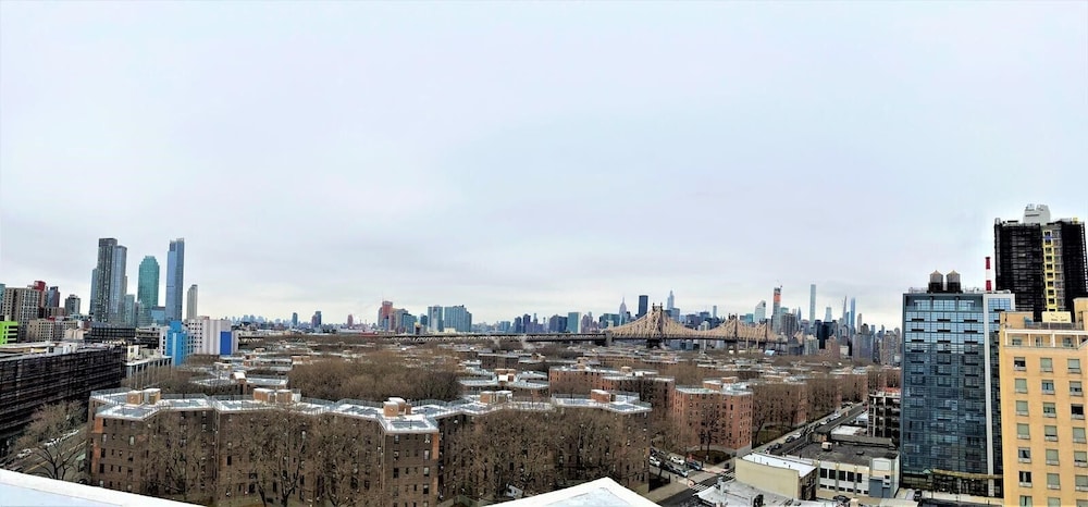 Standard Room, 1 King Bed, Non Smoking, City View