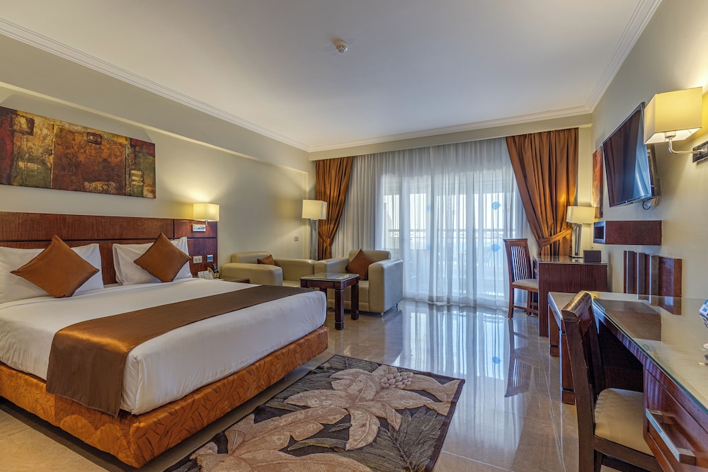 Premium Jacuzzi Room Sea View (Adults Only) thumbnail 5