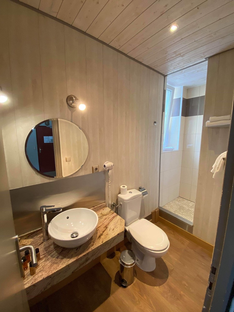 Triple Room - Photo 2