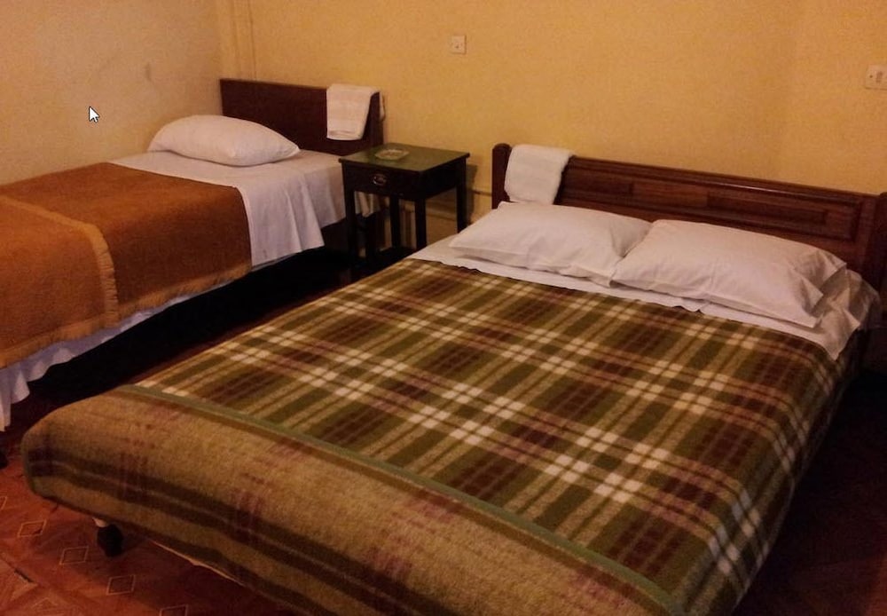 Economy Triple Room