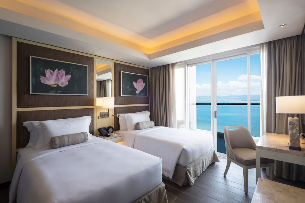 Deluxe Room, 2 Twin Beds, Sea View - Photo 1