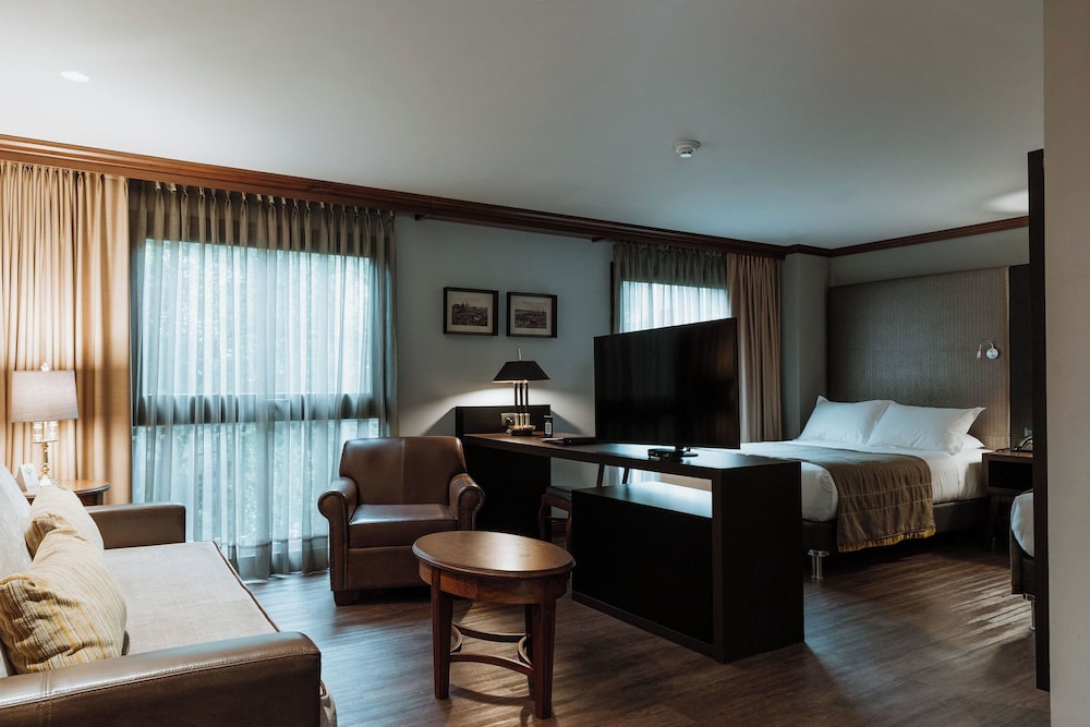 Luxury Premium Twin - Photo 3