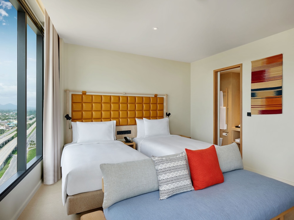 Basic Studio, 2 Twin Beds - Photo 2