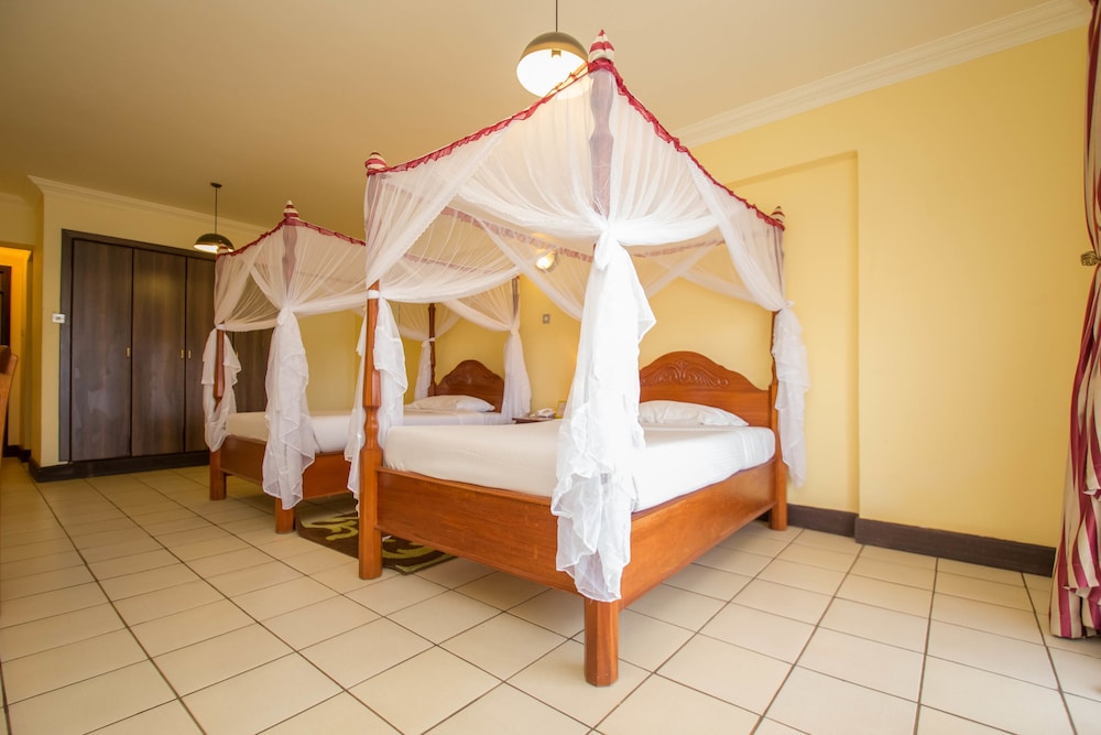 Deluxe Twin Room photo 3