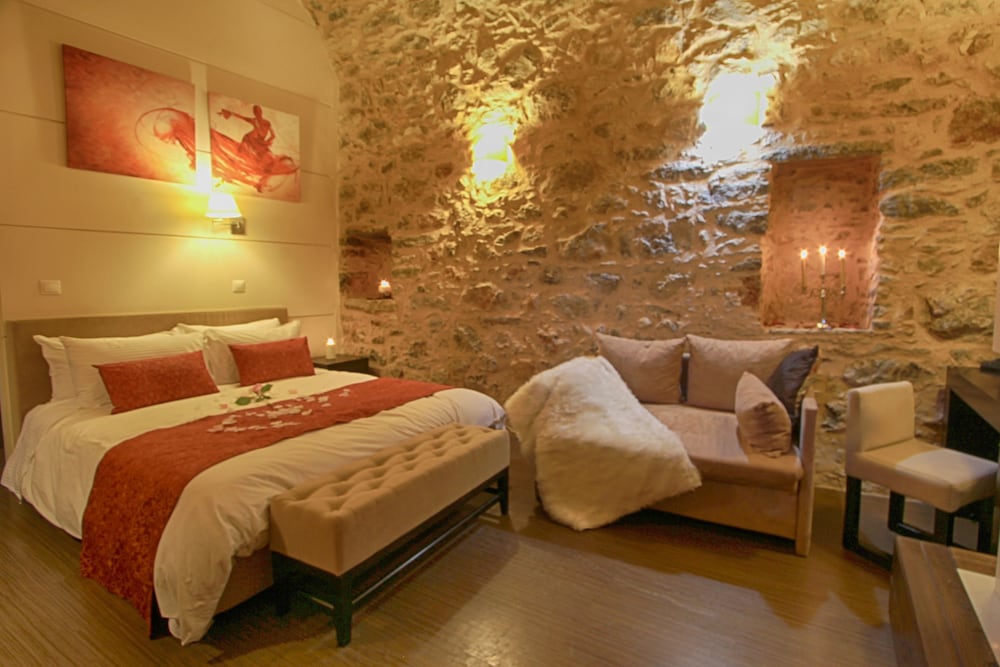 Luxury Suite, Garden Area