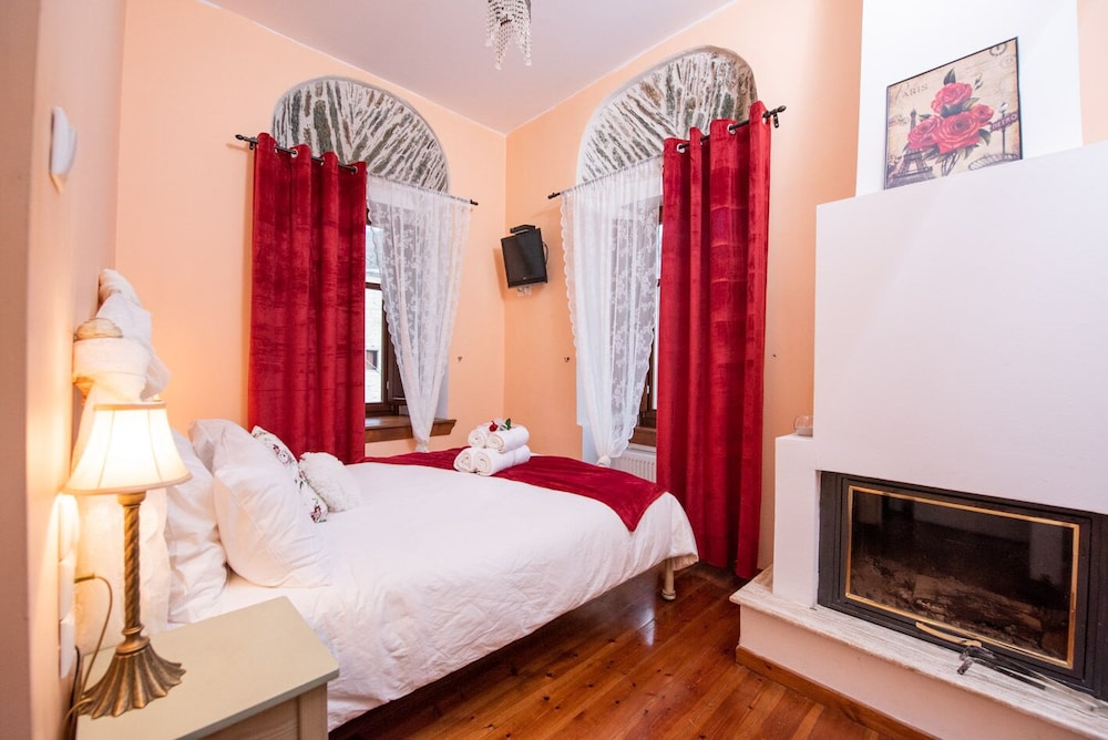 Superior Double Room - Photo 10