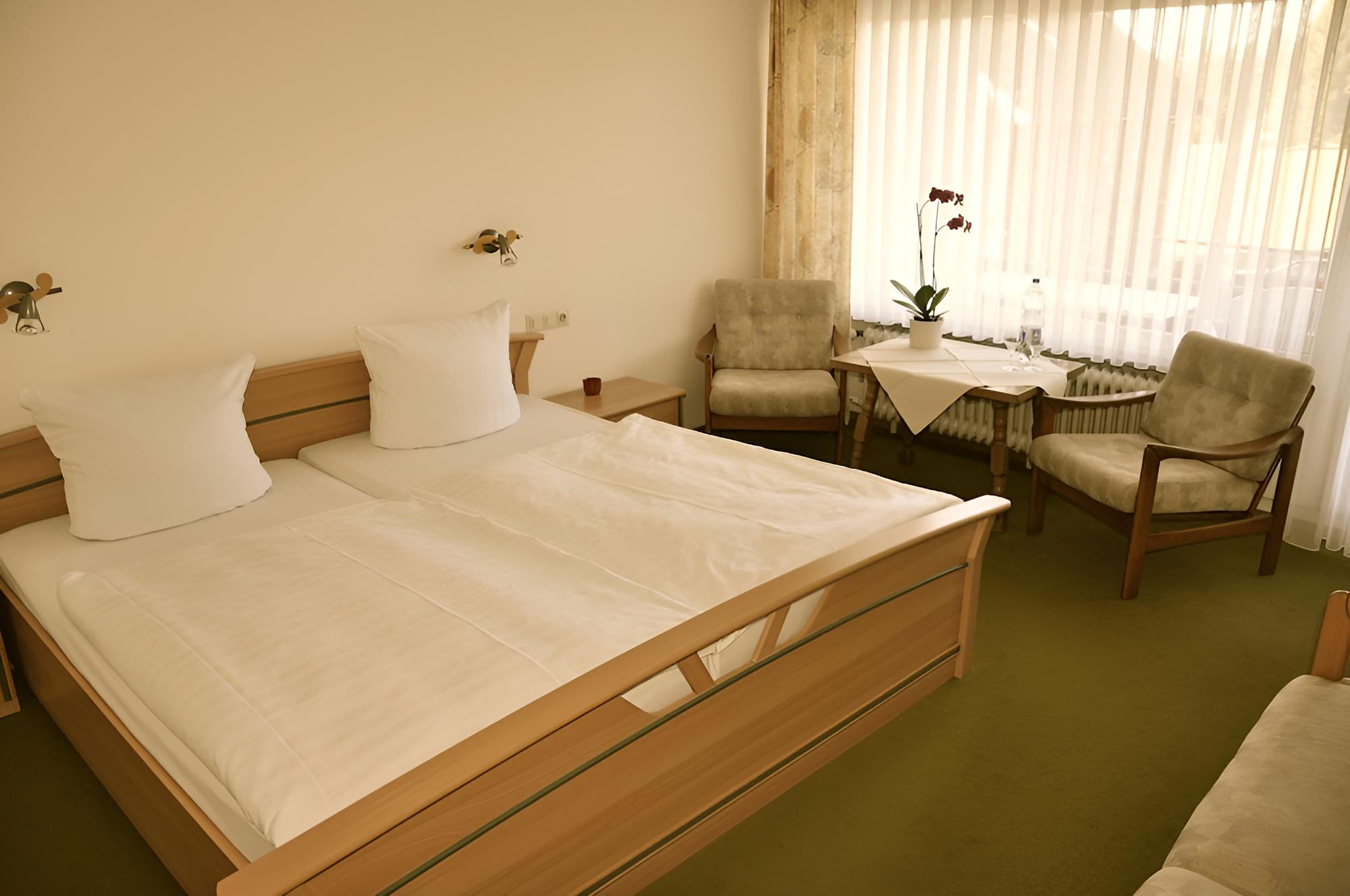 Standard Double Room photo 2