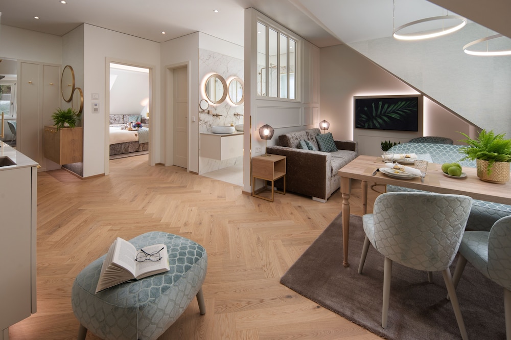 Comfort Room