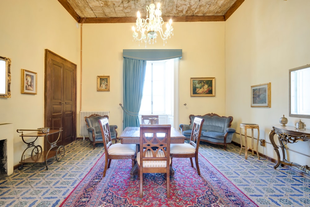 Exclusive Suite photo 3
