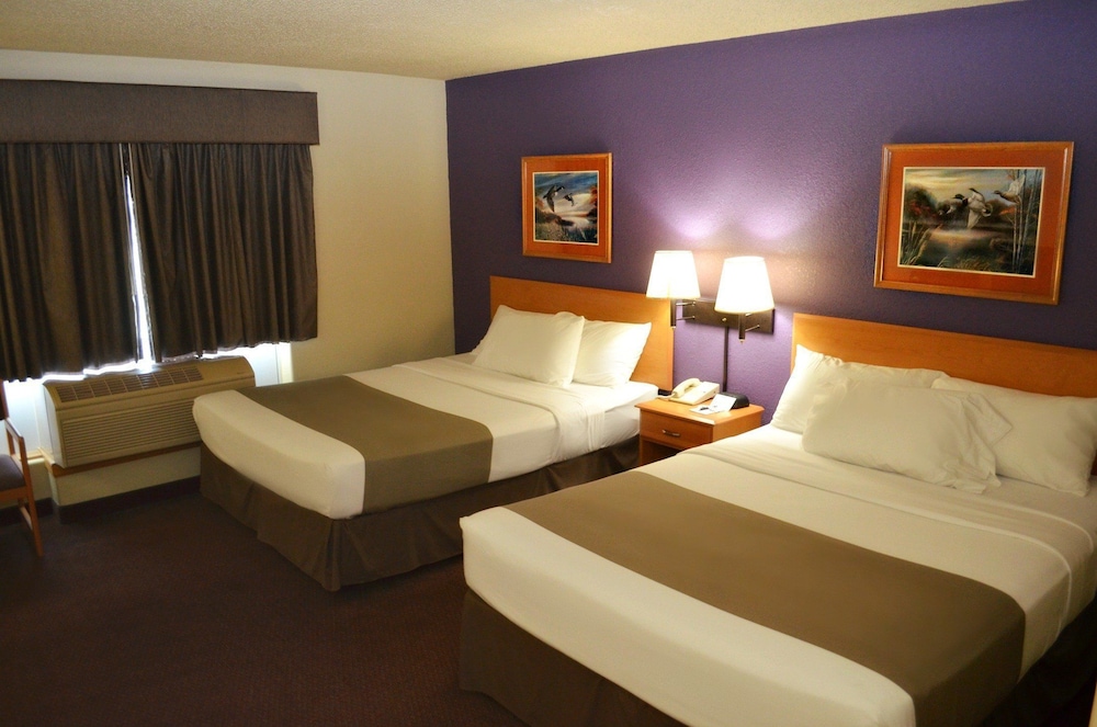 Standard Room, 2 Queen Beds, Non Smoking photo 1