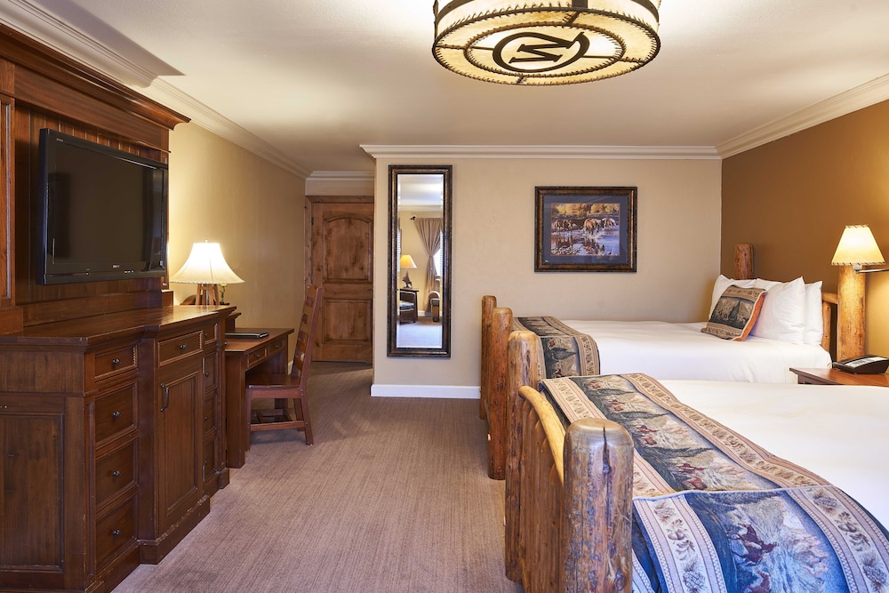 Grand Room photo 3