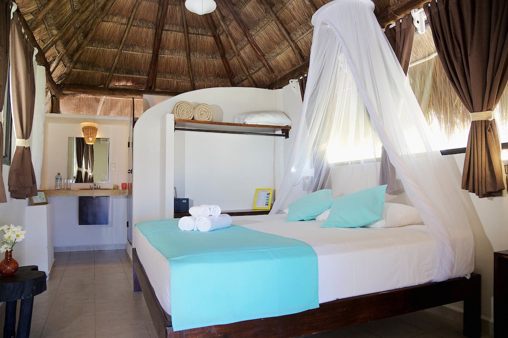 Standard Room Plus, garden and pool view - Photo 3