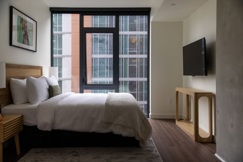 Classic Apartment, 2 Bedrooms (Self Check-in with Virtual Front Desk)