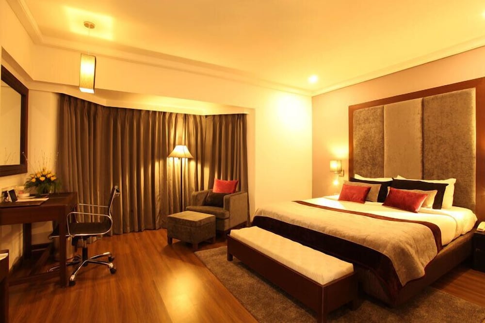 Deluxe Room - Photo 3