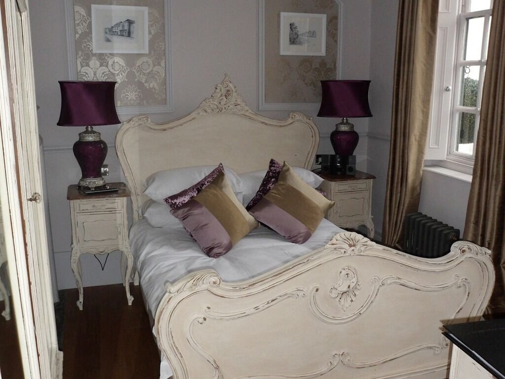 Superior Double Room, Ensuite (Olivia) photo 2