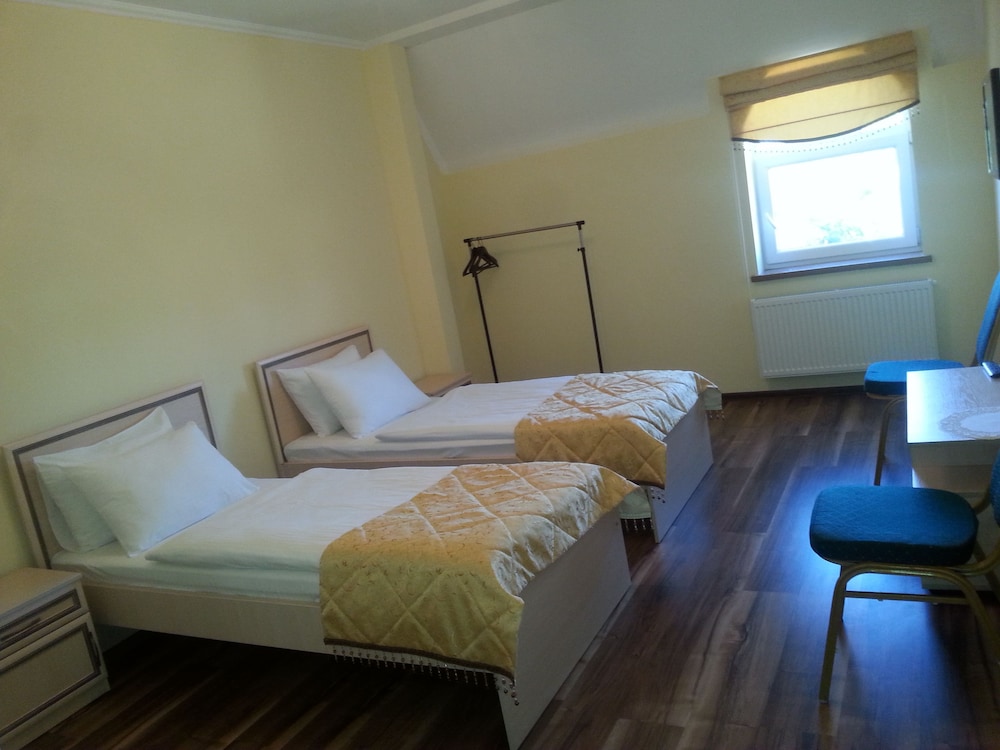 Standard Twin Room photo 1