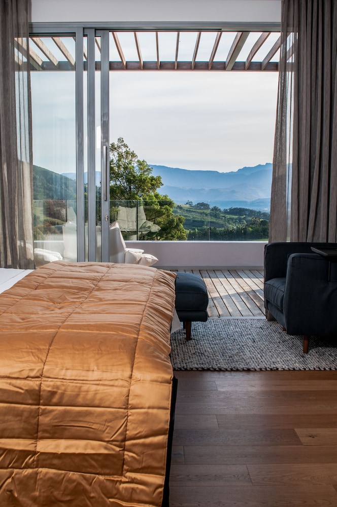 Luxury Room - Photo 2