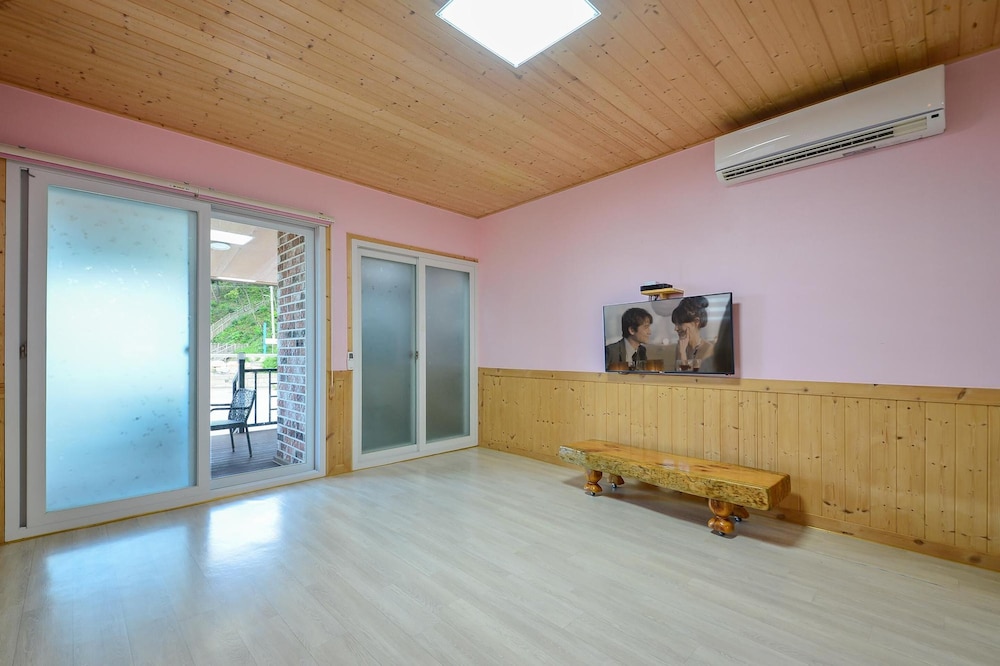 Basic Room, 1 Bedroom (A103)