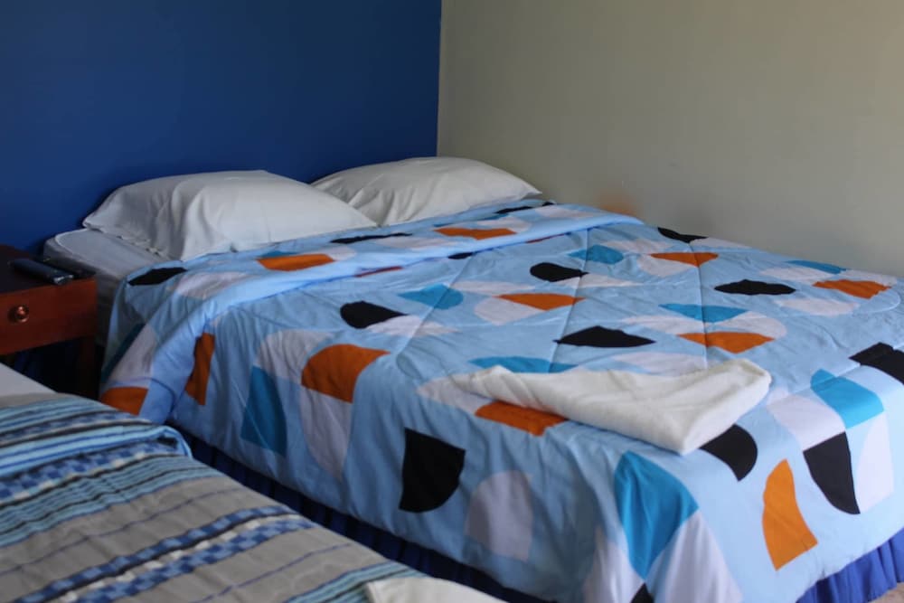 Basic Double Room, 2 Twin Beds photo 1