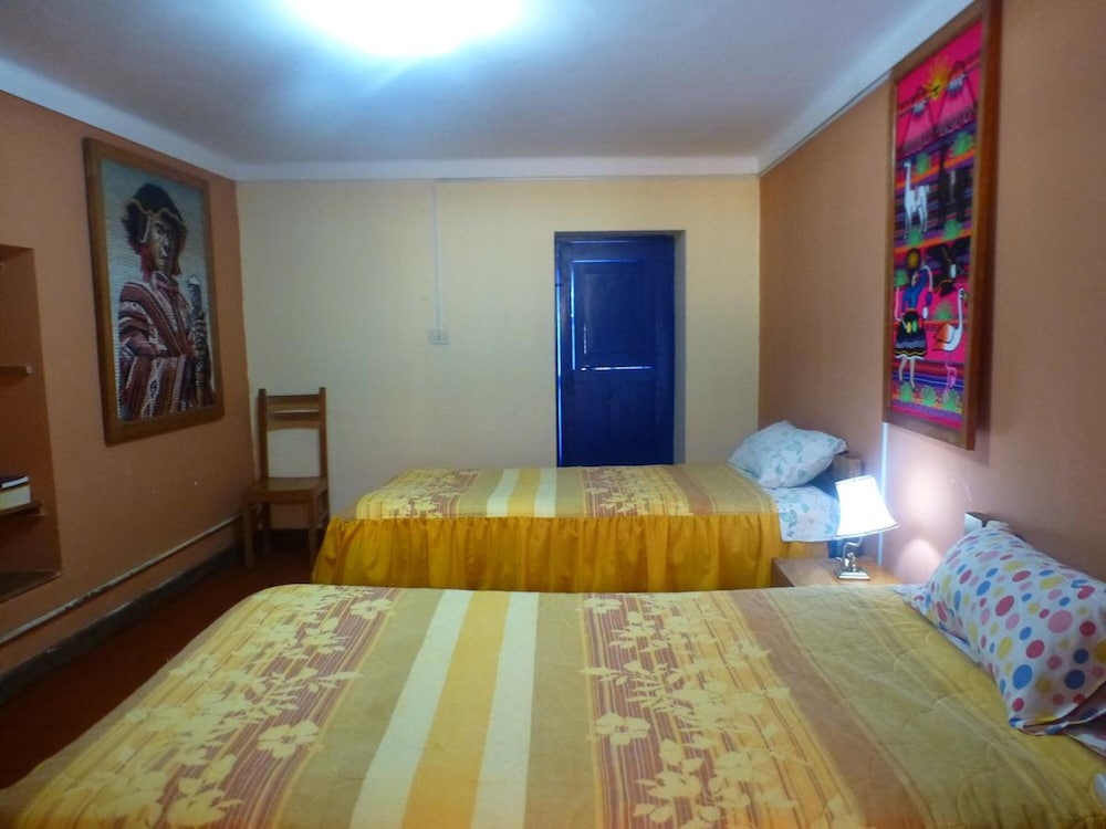 Basic Twin Room photo 2