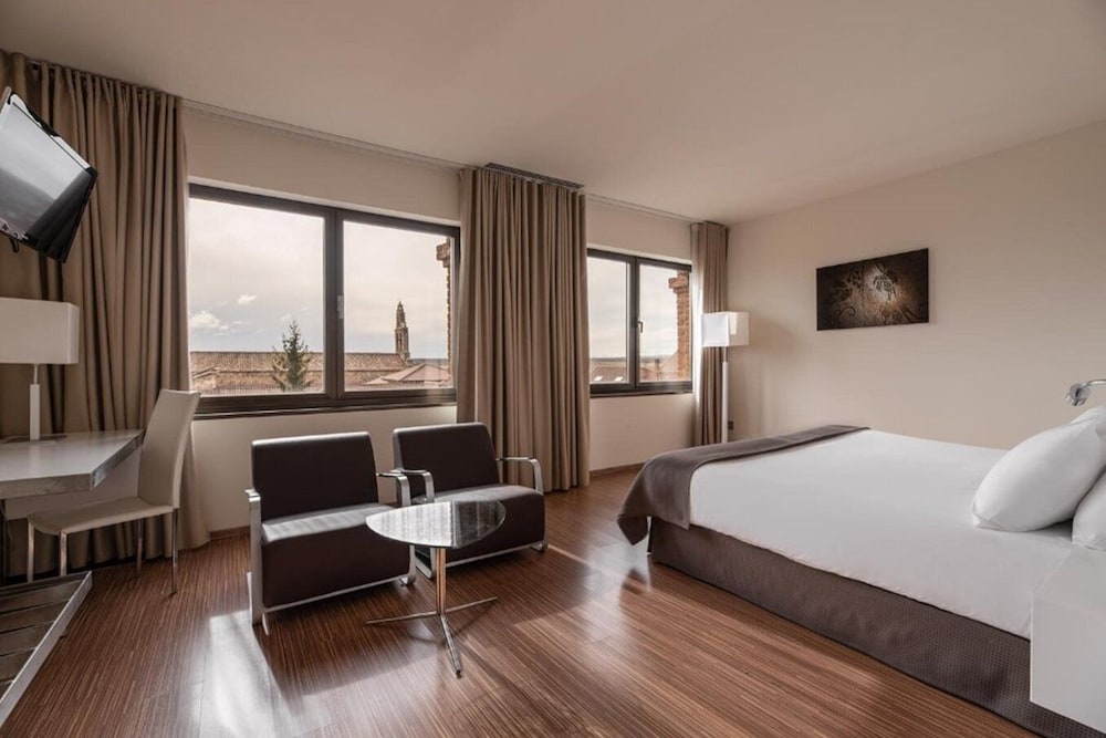 Deluxe Double Room - Photo 4