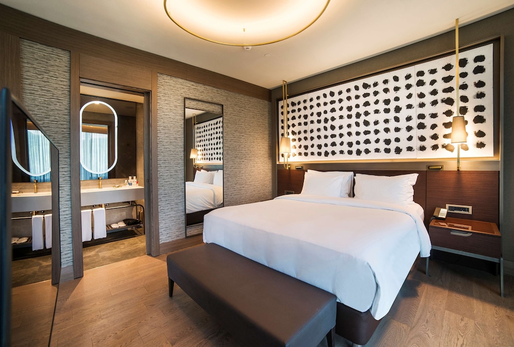 Superior Room, City View (Collection Forest View) - Photo 3