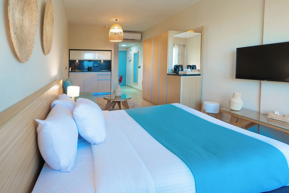 Superior Suite Sea View Without Balcony