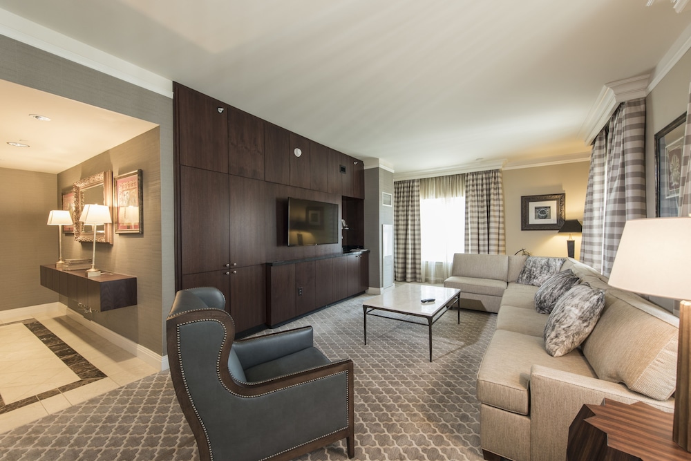 Presidential Suite, 1 Bedroom photo 2