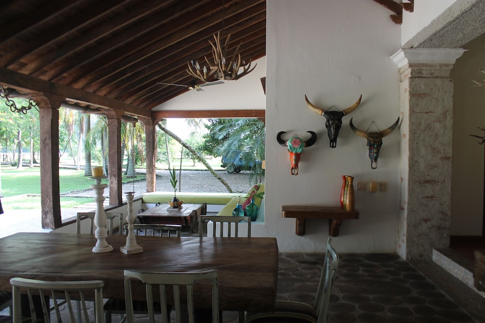 House photo 2