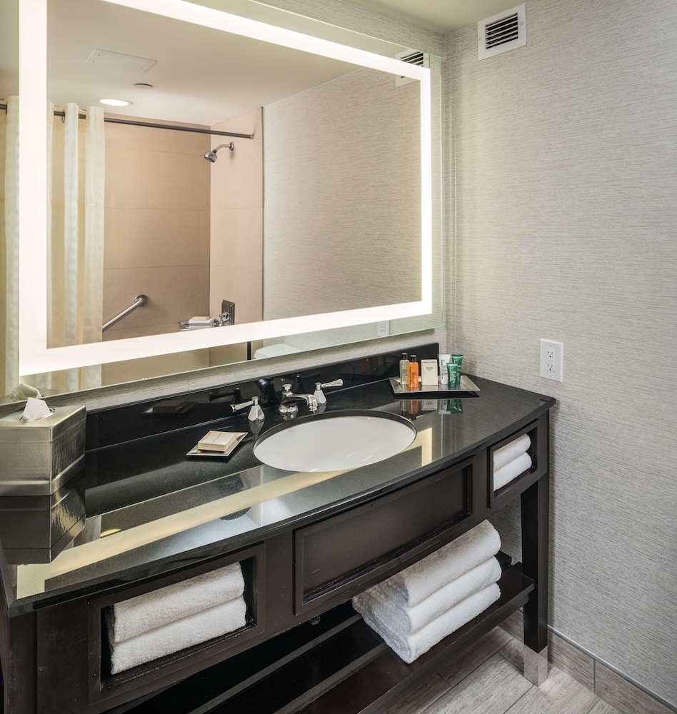 Room, Accessible - Photo 5