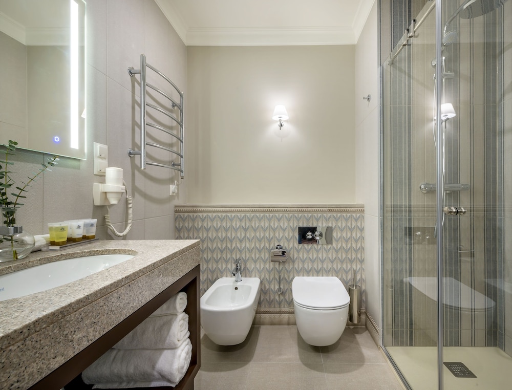 Executive Double or Twin Room - Photo 6