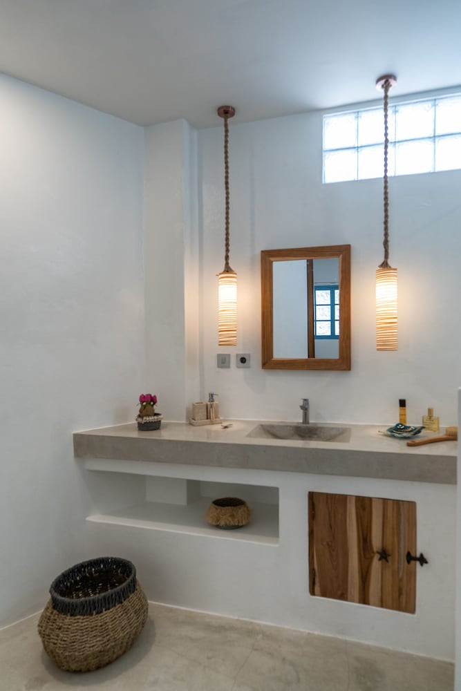 Deluxe Triple Room - Photo 6
