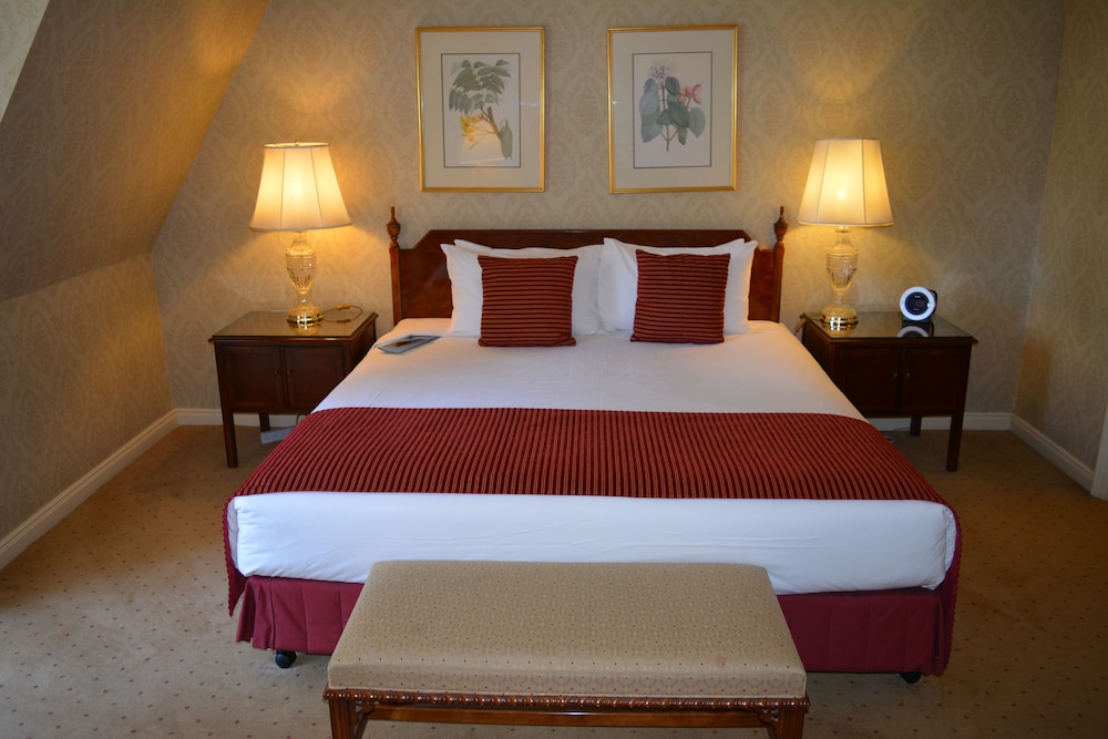 Executive City Suite - Staycation photo 2